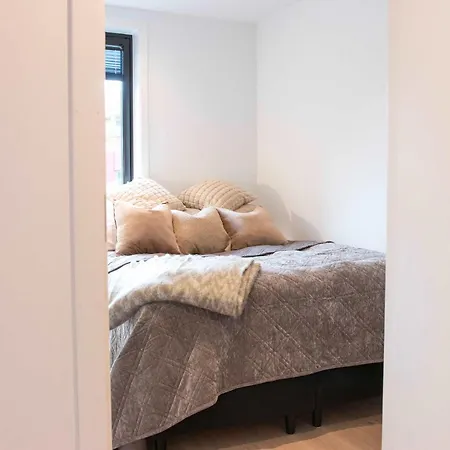 Modern 2-bedroom Tromsø